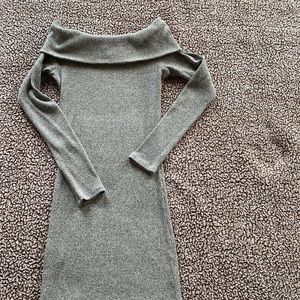 Off the shoulder lightweight kitted body-con dress